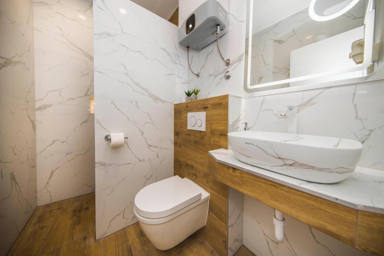 Split Central Luxury Studios Exterior foto
