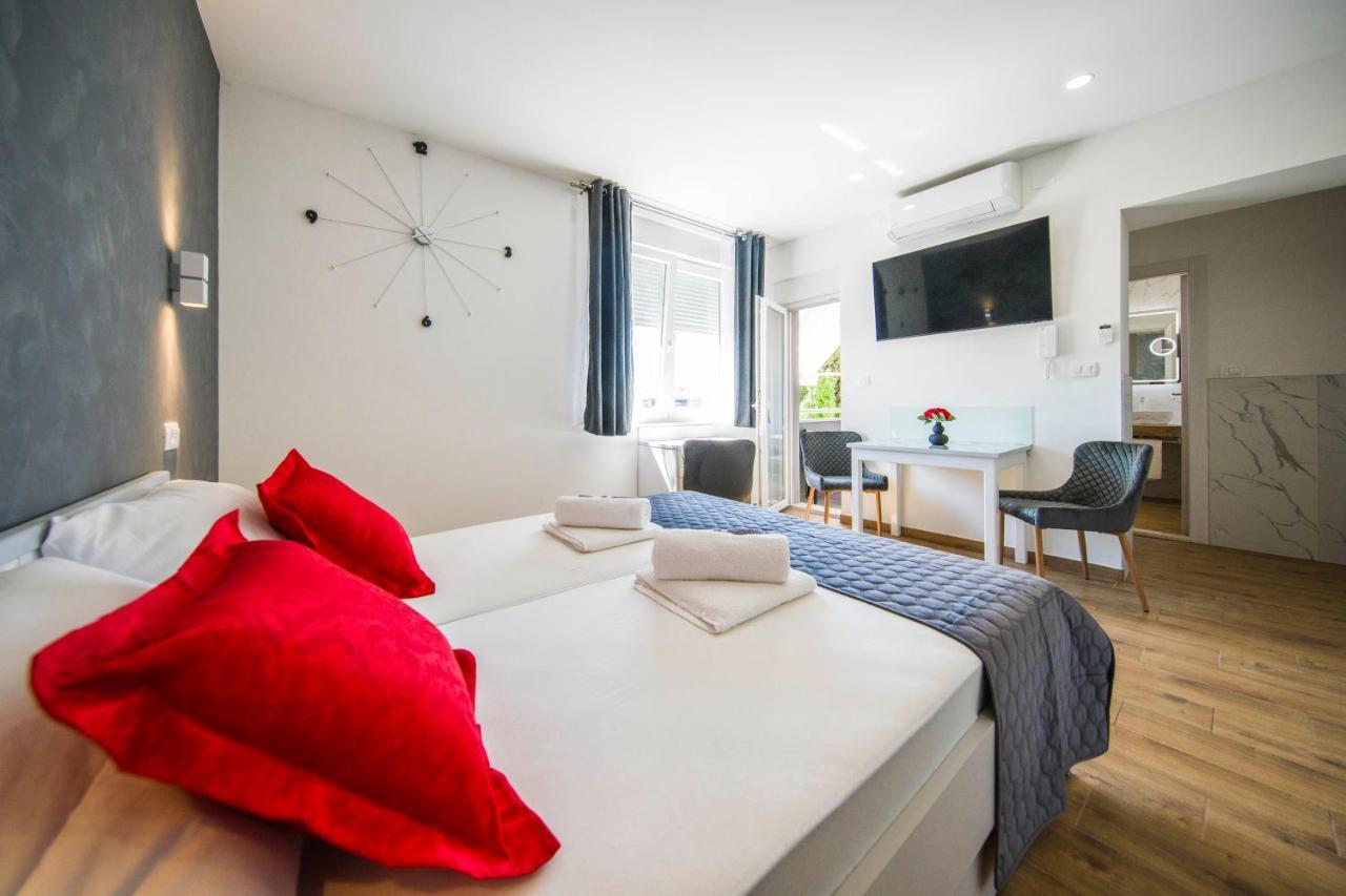 Split Central Luxury Studios Exterior foto